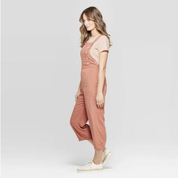 Universal Thread Sleeveless Buttoned Jumpsuit - Picture 2 of 6